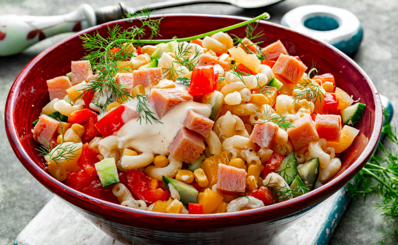 Sałatki pełne smaku i koloru